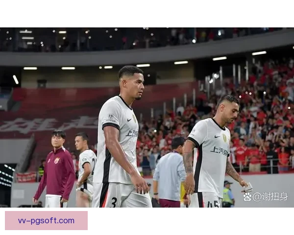 蒋光太在上海海港防线稳如磐石 成为球队夺冠的重要支柱